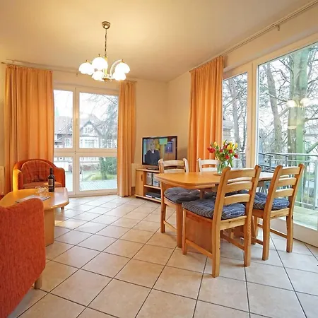 Barbara _ Strandnah_erste Re Heringsdorf (Usedom)